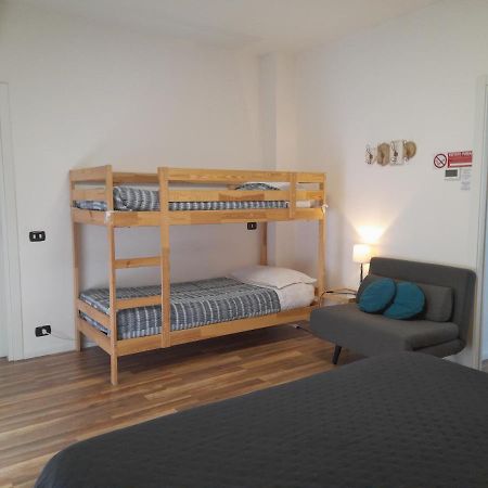 Cristel Malpensa apartment Cardano Al Campo Exterior foto